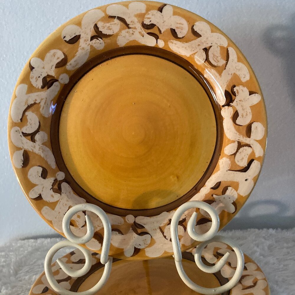 Vicki Carroll "Sil Vous Plait" 8-1/4" Yellow Salad Plates Set of (2)